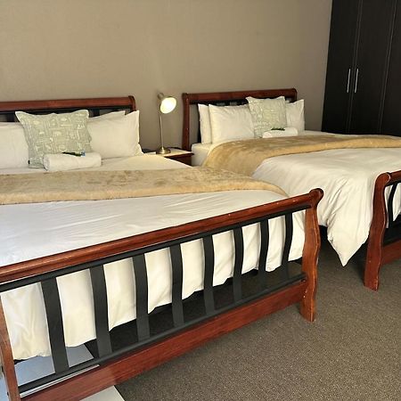 Fin And Feather Guest Lodge Boksburg Exterior foto