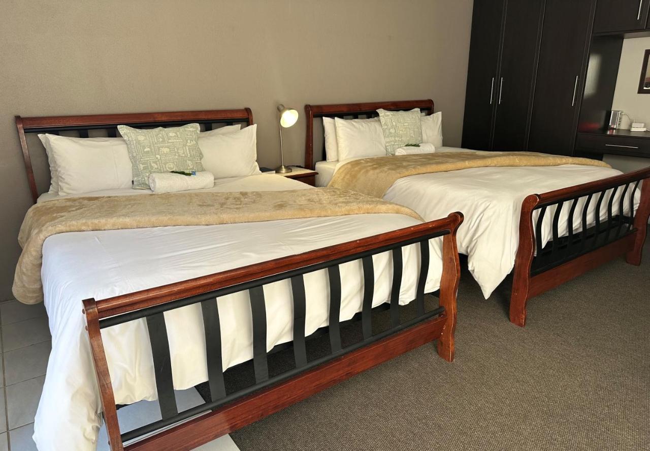 Fin And Feather Guest Lodge Boksburg Exterior foto
